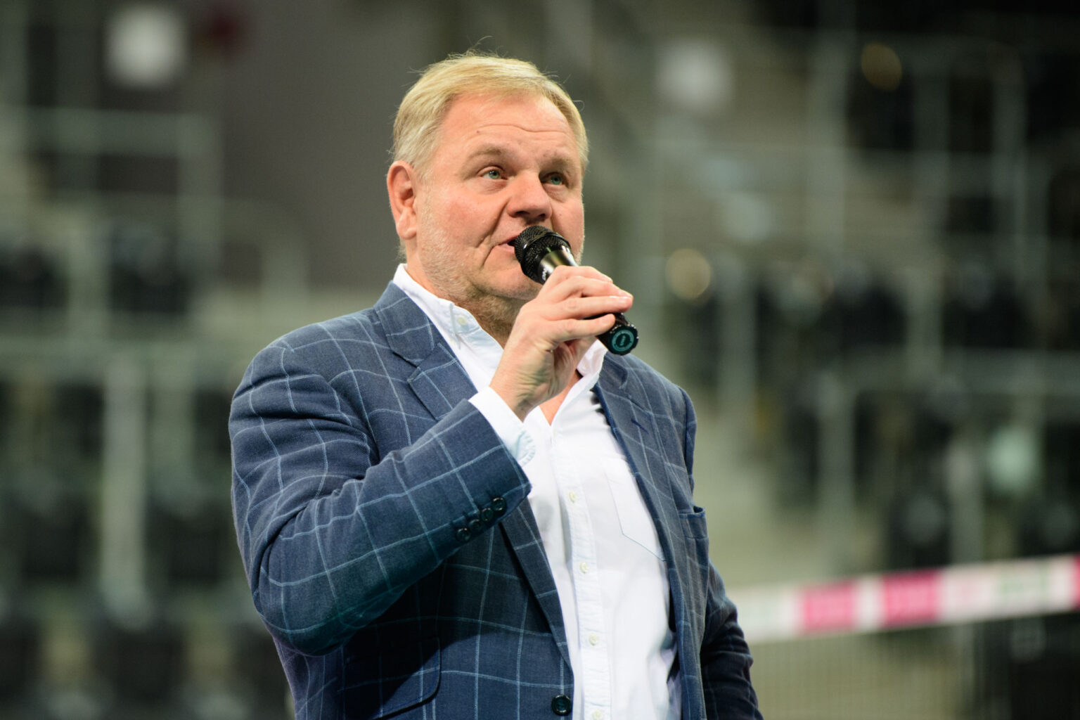 Prezentacja siatkarek LKS na sezon 26 27 fot Sebastian Szwajkowski 21