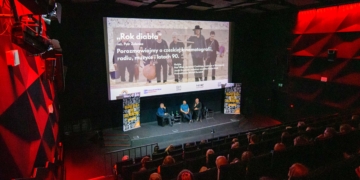 Czesi, Polacy, lata 90. i „Rok diabła”. Czeskie Centrum w Warszawie, ale z wizytą w Łodzi [PODCAST]