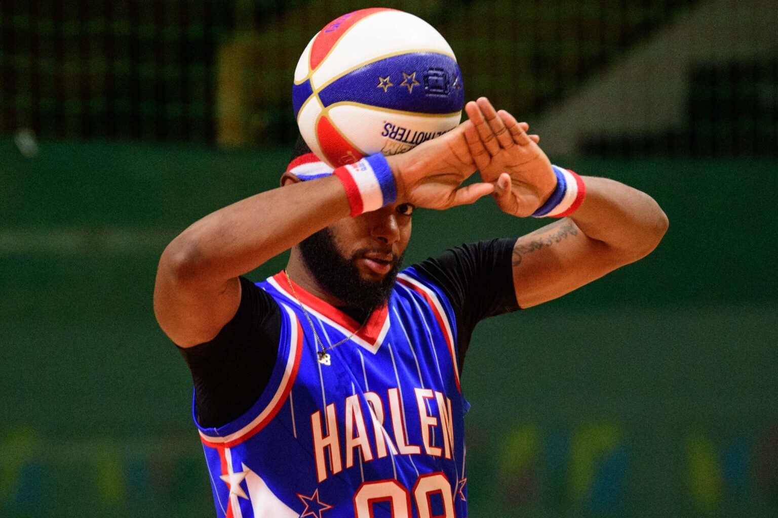 Trening Zawodnikow Harlem Globetrotters z uczniami fot Sebastian Szwajkowski 12