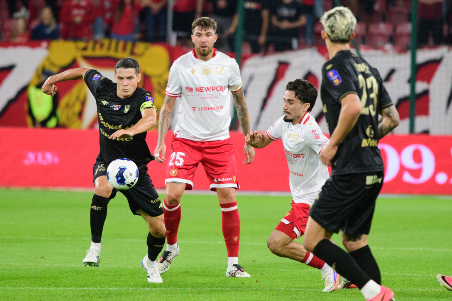 Widzew Lodz vs Korona Kielce fot Sebastian Szwajkowski 21