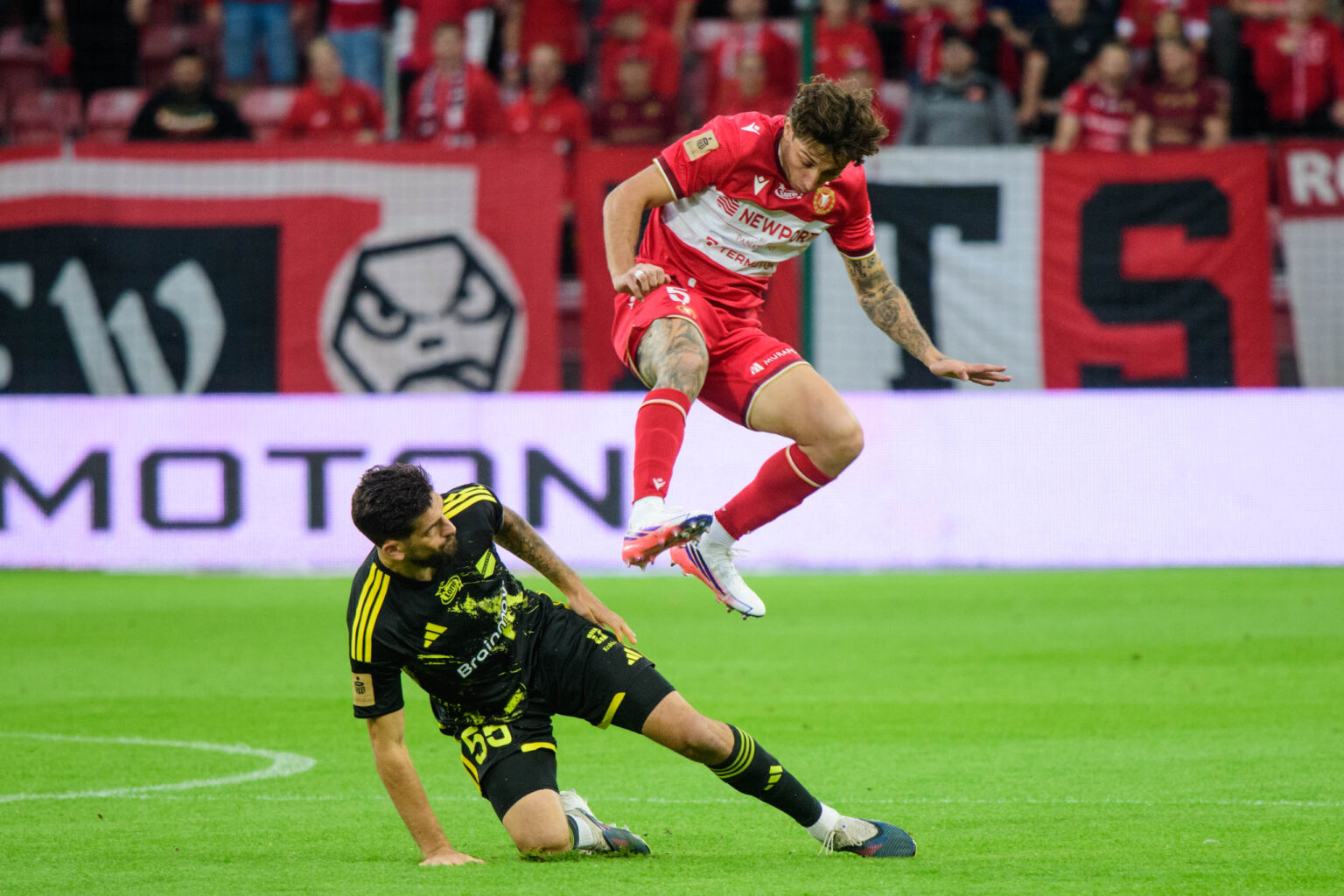 Widzew Lodz vs Wieczysta Krakow fot Sebastian Szwajkowski