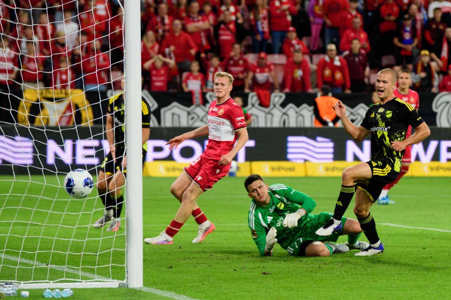 Widzew Lodz vs Wieczysta Krakow fot Sebastian Szwajkowski 43