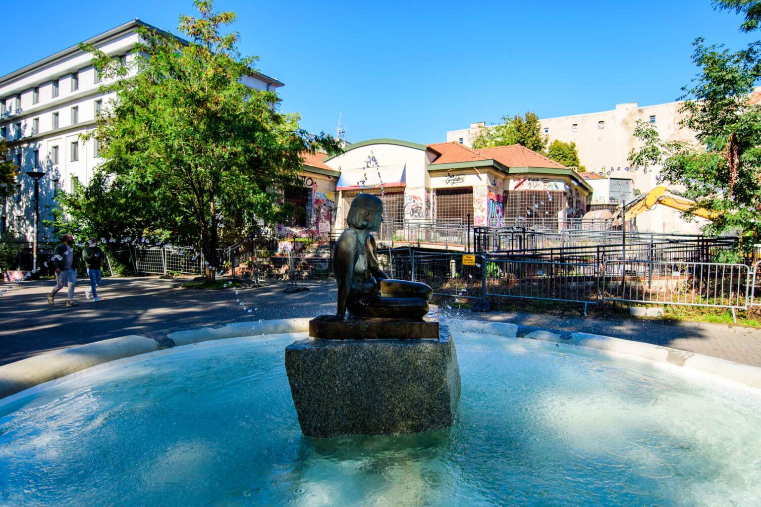 Znika dawna Pizzeria przy Pasażu Ribinsteina fot Sebastian Szwajkowski_14 Znika dawna Pizzeria przy Pasazu Ribinsteina fot Sebastian Szwajkowski 14