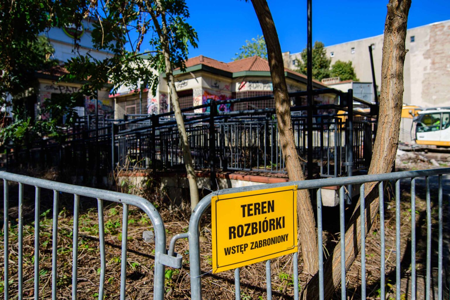 Znika dawna Pizzeria przy Pasażu Ribinsteina fot Sebastian Szwajkowski_6 Znika dawna Pizzeria przy Pasazu Ribinsteina fot Sebastian Szwajkowski 6