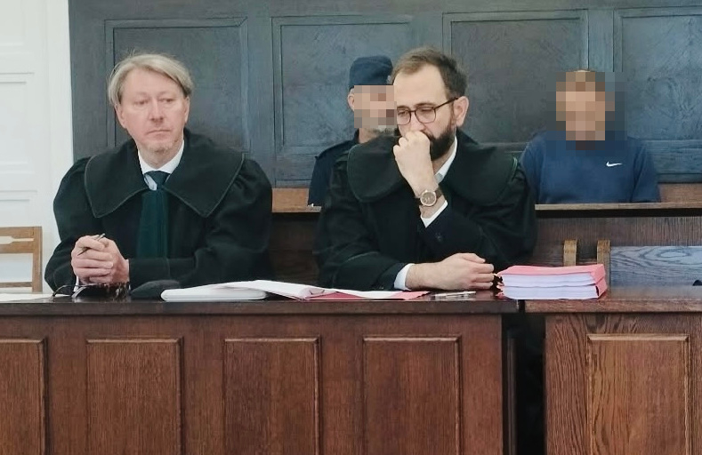 27 ciosów maczetą. Ruszył proces 54-latka oskarżonego o zabójstwo na Bałutach 1 27 ciosów maczetą. Ruszył proces 54-latka oskarżonego o zabójstwo na Bałutach