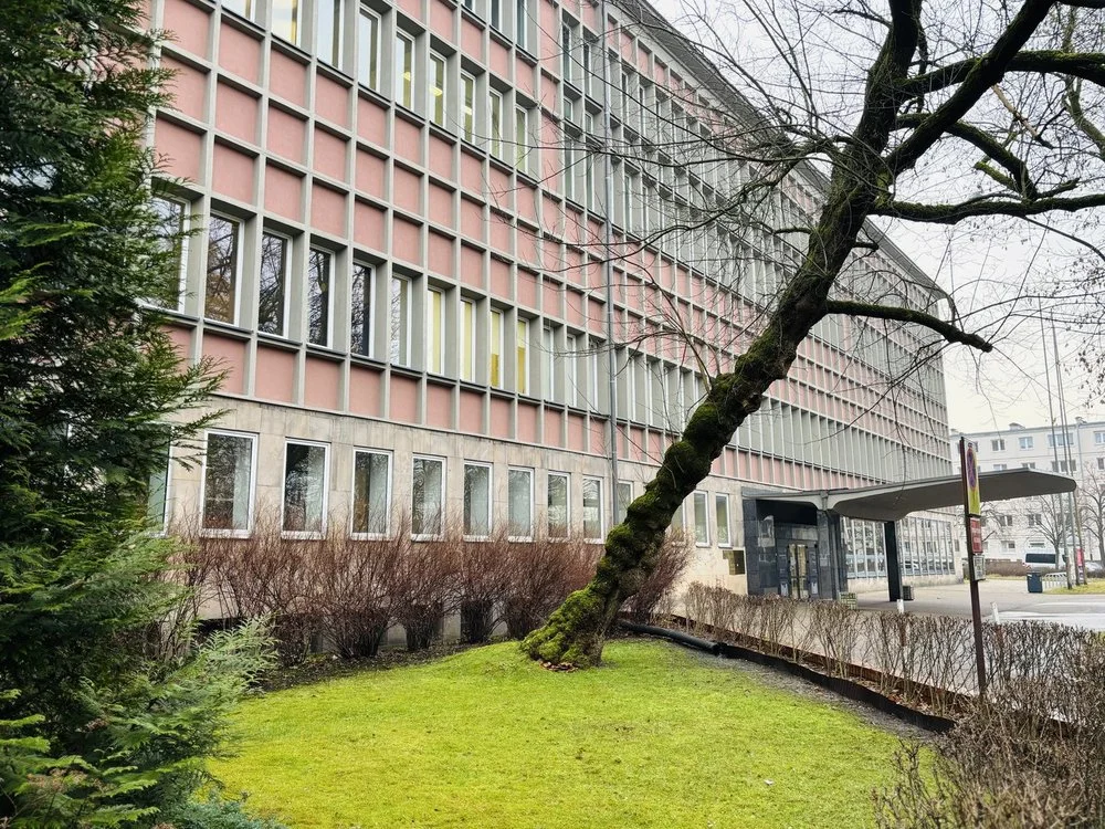 Kultowa BUŁa zostanie zabytkiem? Uczelnia konsultuje przyszłość budynku