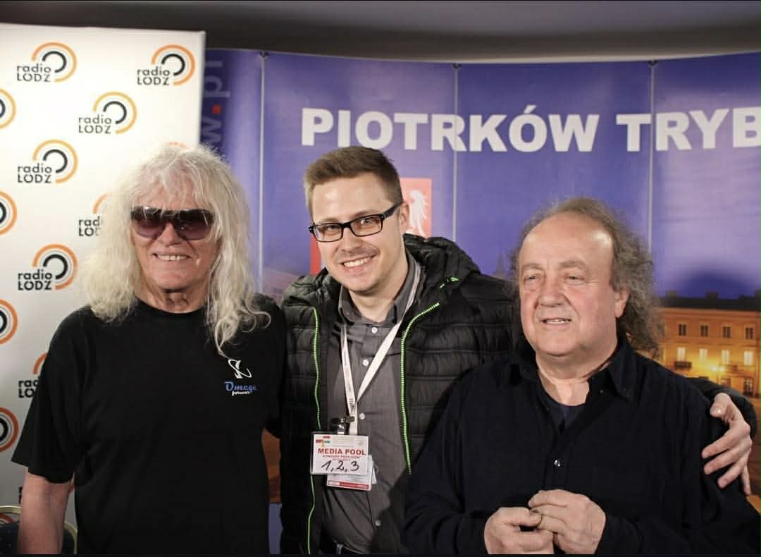 Paweł Kwiatkowski z Janosem Koborem, wokalistą zespołu Omega (z lewej) i Józefem Skrzekiem, polskim multiinstrumentalistą, fot. archiwum prywatne