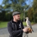 Łódzkie, jestem stąd | Sokolnik z Uniejowa. Jak drapieżne ptaki pomagają człowiekowi [PODCAST]
