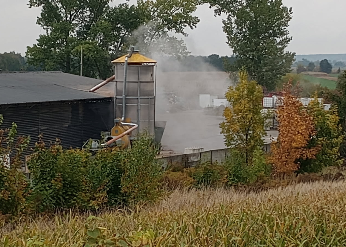 Skarżą się na hałas i pył. Suszarnia kukurydzy utrudnia życie mieszkańcom Sieradza