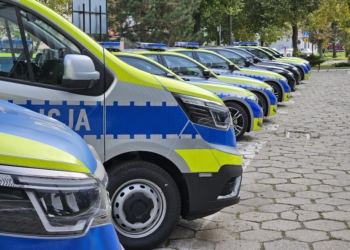 Nowe radiowozy w województwie łódzkim [ZDJĘCIA]