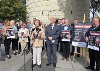 Politycy PiS o „Nowej Piątce Tuska”