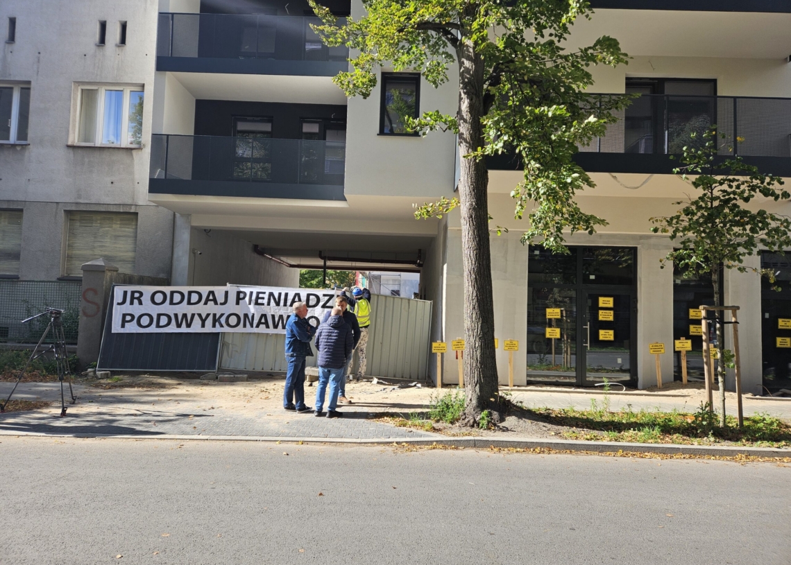 Wykonawcy bloku przy Nowej w Łodzi bez zapłaty. Nabywcy mieszkań też mogą mieć problem 1 Wykonawcy bloku przy Nowej w Łodzi bez zapłaty