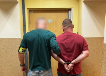 Włamał się do kwiaciarni po bilon na automaty. 30-latkowi grozi 10 lat więzienia