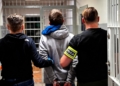 Sprzedawał bilety, których nie wysyłał. Policjanci ze Skierniewic zatrzymali 29-latka