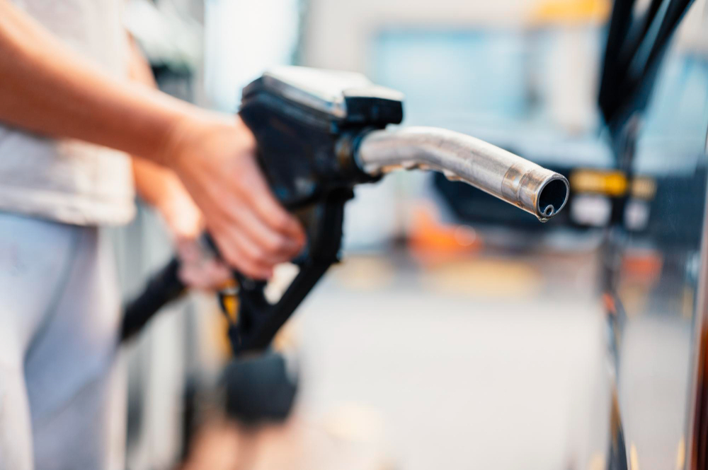 CPN wchodzi w życie. Ceny paliw? Po weekendzie może być jeszcze taniej