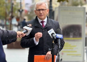 Senat przyjął ustawę o asystencji osobistej z poprawkami. Senator Kwiatkowski wyjaśnia, co się zmieni