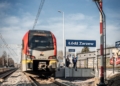 Na cmentarz pociągiem. 1 listopada ŁKA będzie bezpłatna w Łodzi 9 Na cmentarz pociągiem. 1 listopada ŁKA będzie bezpłatna w Łodzi