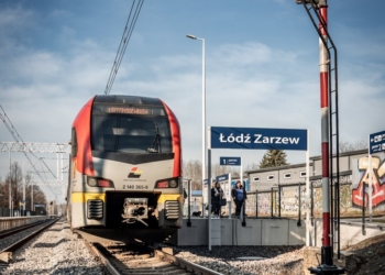 Na cmentarz pociągiem. 1 listopada ŁKA będzie bezpłatna w Łodzi