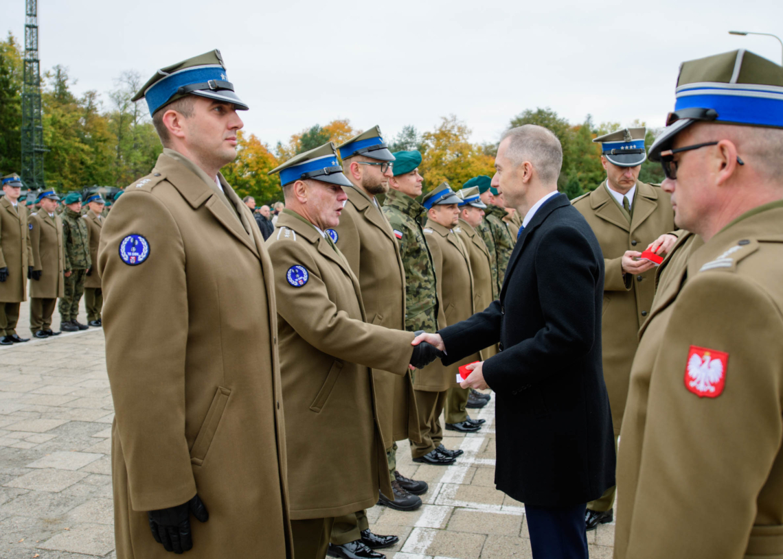 91 lat Sieradzkiej Brygady Lacznosci fot Sebastian Szwajkowski 17