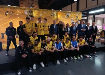 Skra Bełchatów gotowa na nowy sezon. Zespół zaprezentował się kibicom