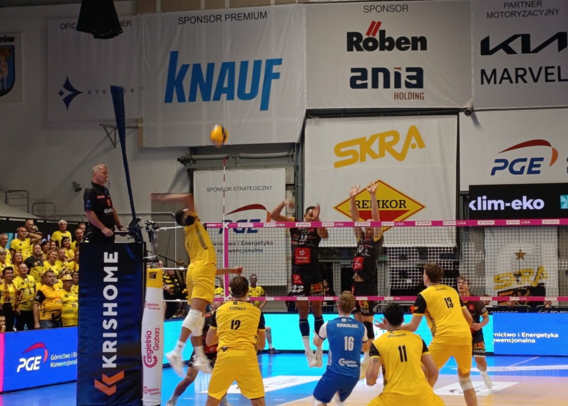 PGE GiEK Skra Bełchatów zwycięska na inaugurację sezonu. Emocjonująca końcówka meczu z Treflem [ZDJĘCIA]