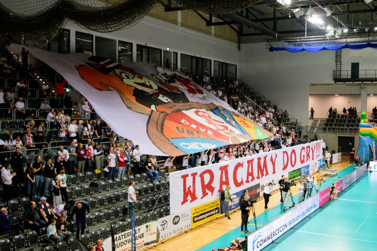 LKS Commercecon vs Developres Rzeszow fot Sebastian Szwajkowski 14 1
