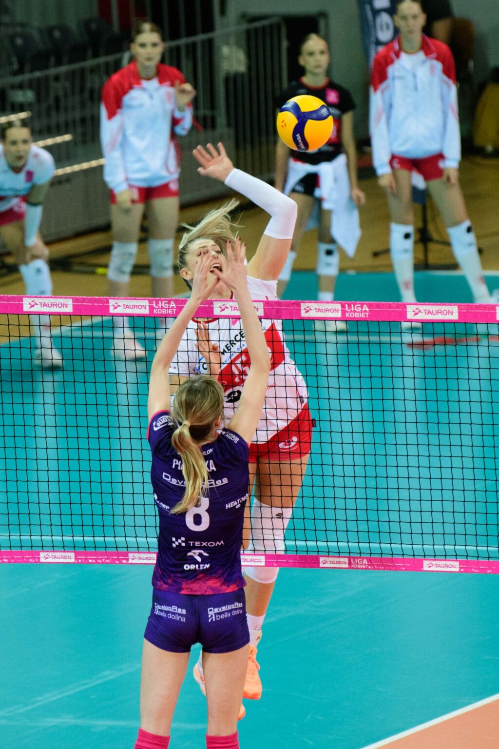 LKS Commercecon vs Developres Rzeszow fot Sebastian Szwajkowski 35