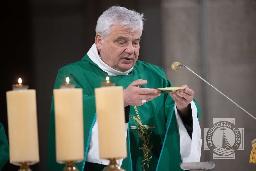 Kard. Krajewski w Łodzi: módlmy się o mądrość i rozsądek dla rządzących