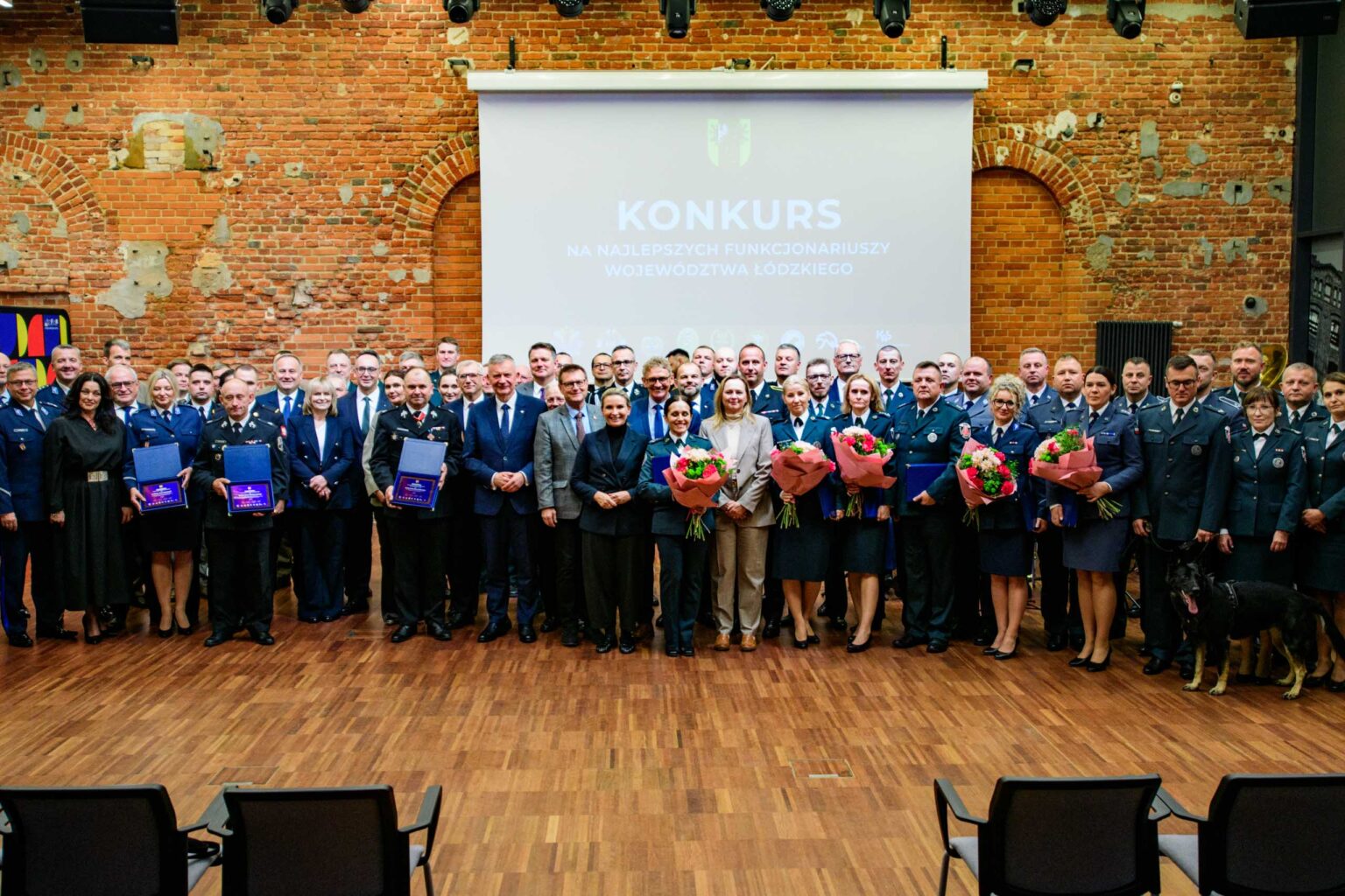 Nagrody dla najlepszych funkcjonariuszy z wojewodztwa lodzkiego fot Sebastian Szwajkowski 13