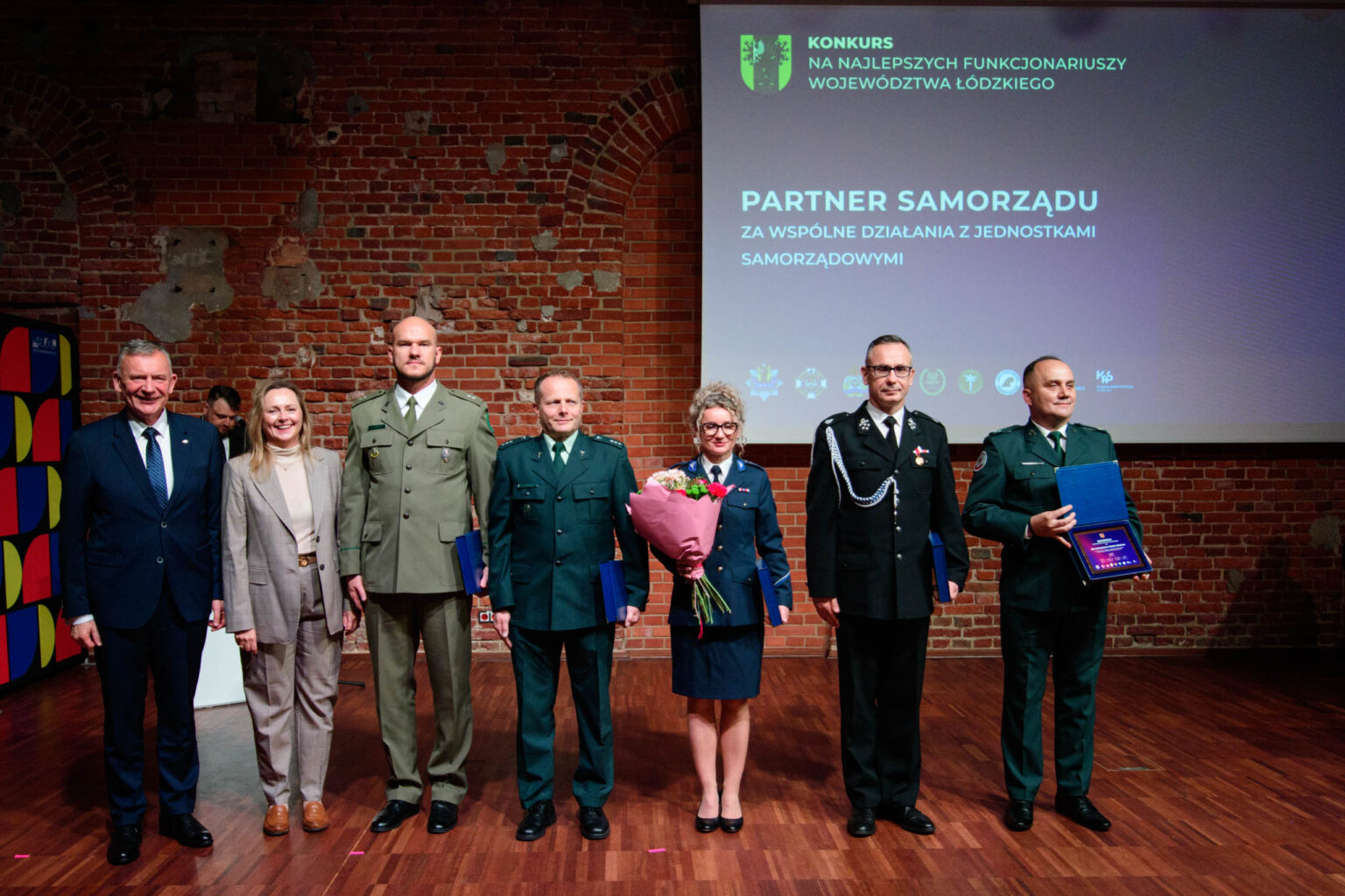 Nagrody dla najlepszych funkcjonariuszy z wojewodztwa lodzkiego fot Sebastian Szwajkowski 9