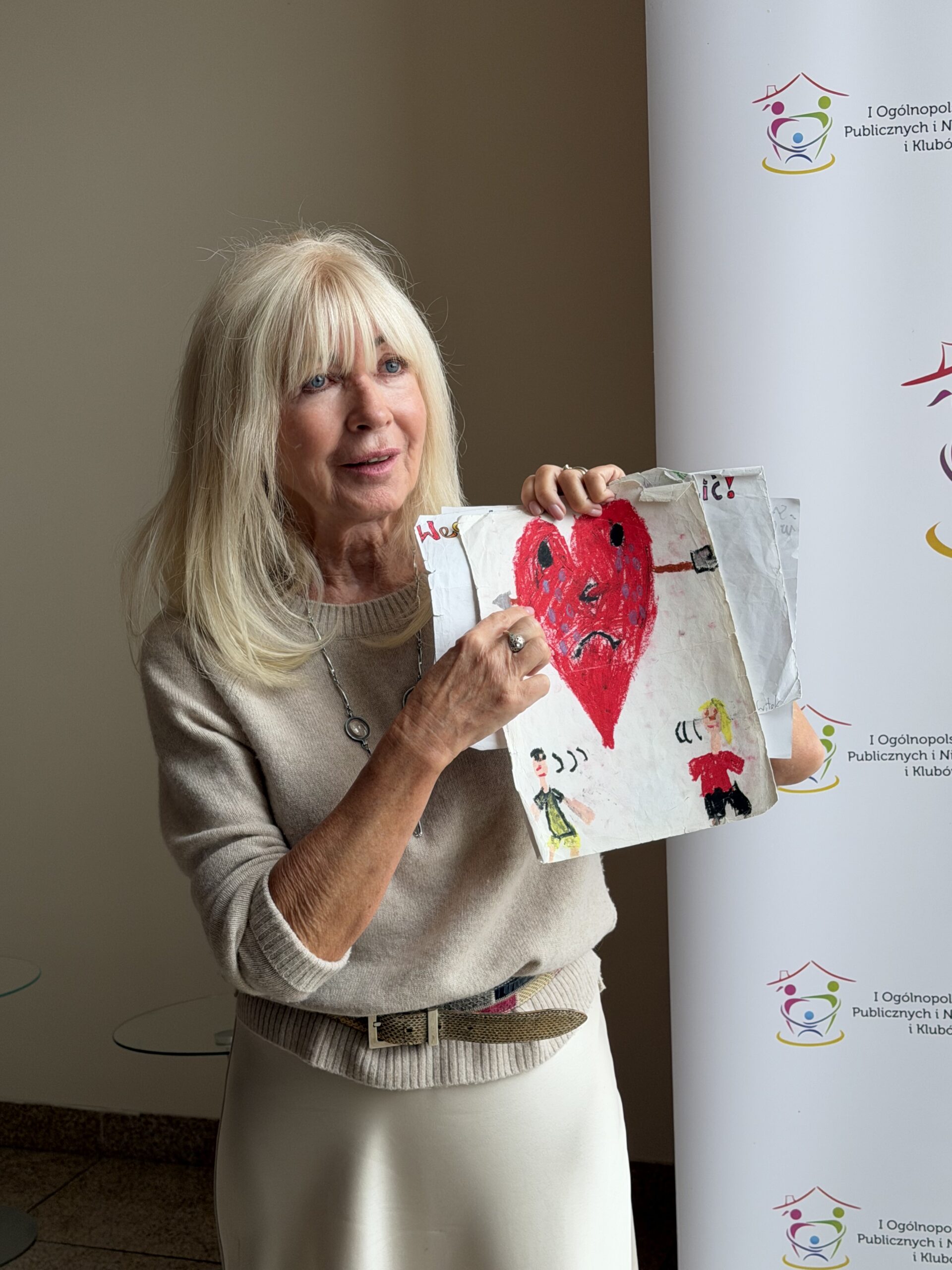 Nie dla przemocy wobec najmłodszych. Anna Maria Wesołowska: zaopiekujmy żłobki 2 Nie dla przemocy wobec najmłodszych. Kluczową rolę w jej zapobieganiu mogą mieć żłobki