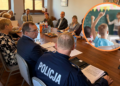 Ochroniarze w szkołach powiatu łowickiego. Nowe zasady bezpieczeństwa od poniedziałku