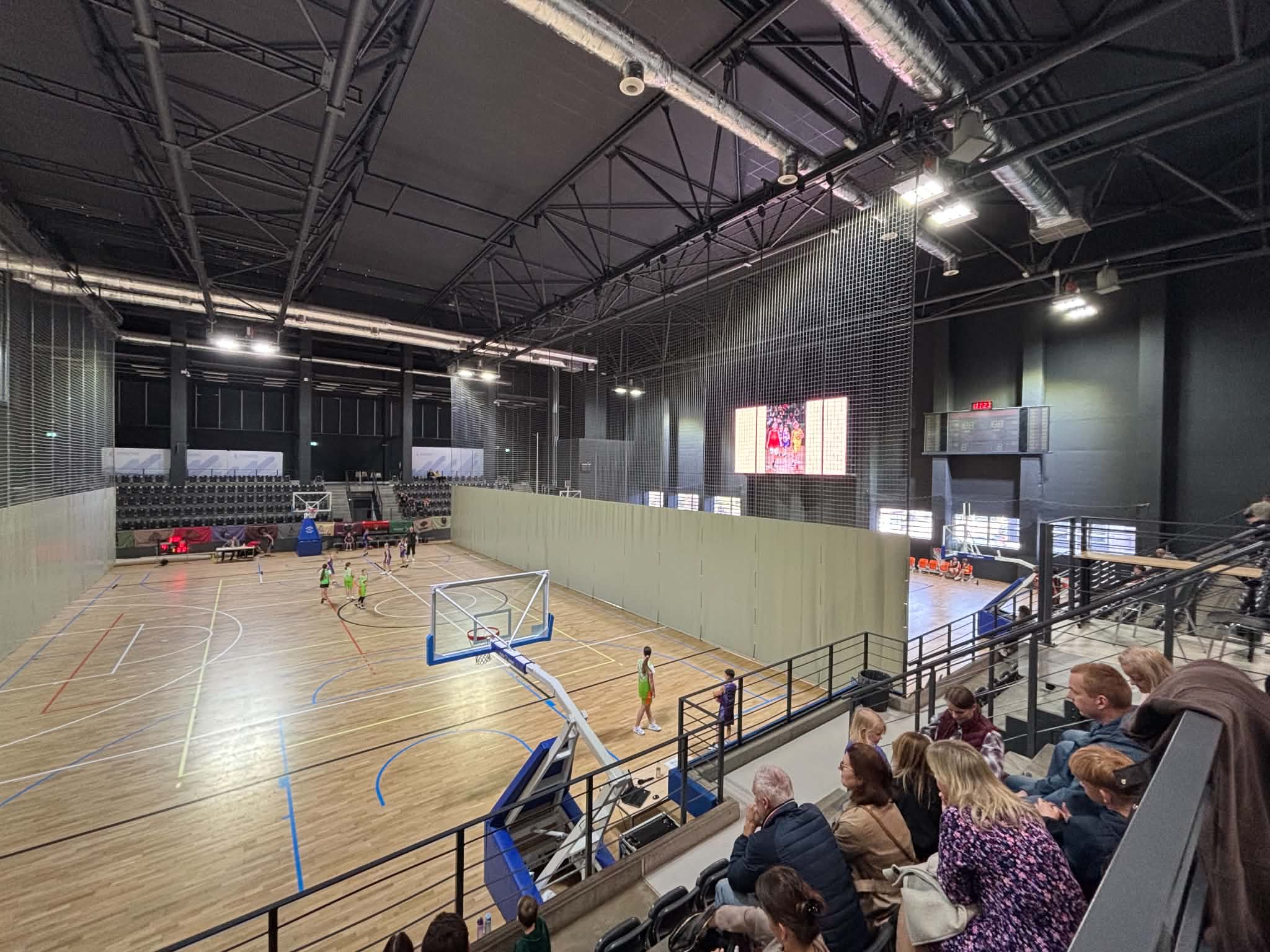 Młodzi koszykarze rywalizują w Łodzi. Trwają 10 zawody Mini Basket Ligi 2 Młodzi koszykarze rywalizują w Łodzi. Trwają zawody Mini Basket Ligi