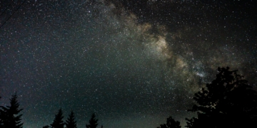 Głowy do góry. Drakonidy rozświetlą nocne niebo
